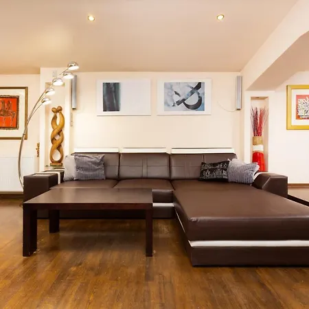 City Center By Renters